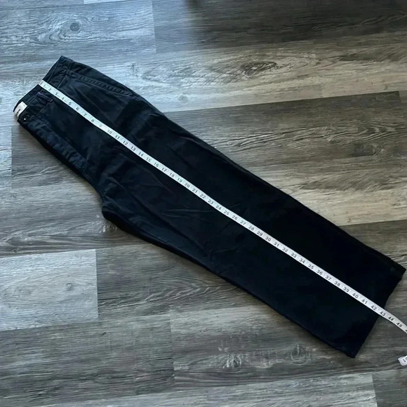 Buck Mason Straight Leg Trouser - Picture 2 of 7